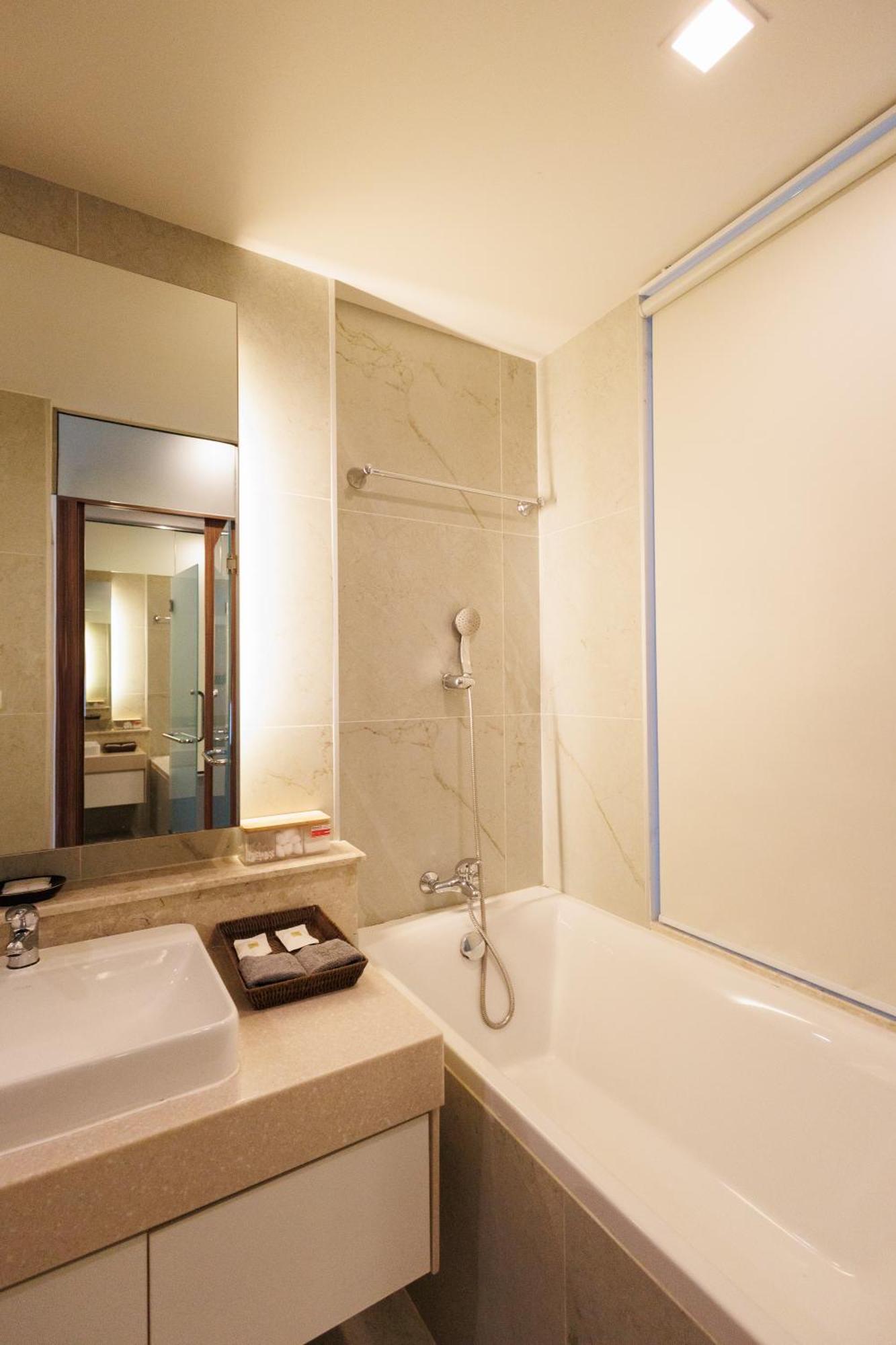 The Astra Condo City Center Chiang Mai Eksteriør billede